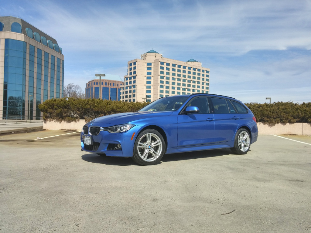 2015-bmw-328i-sport-wagon-estoril-blue-122856-1200x900