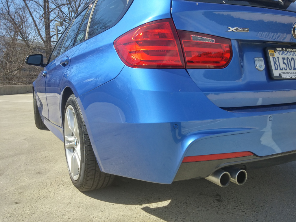 2015-bmw-328i-sport-wagon-estoril-blue-123025-1200x900