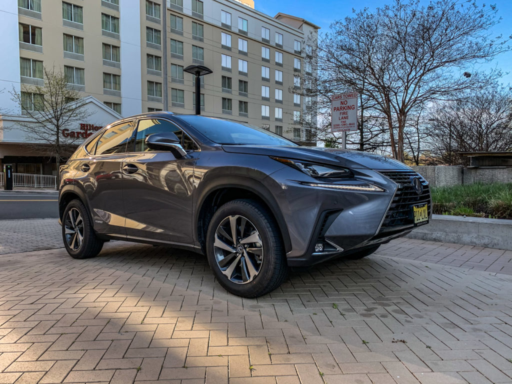 Lexus NX300h Luxury